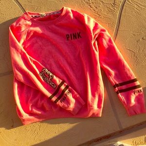 PINK brand LARGE long sleeve sweater type shirt